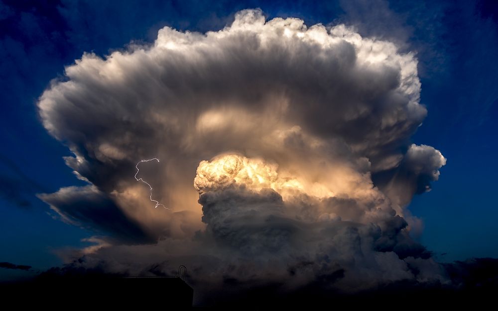 Giant clouds over Beijing 2 Giant clouds over Beijing 2