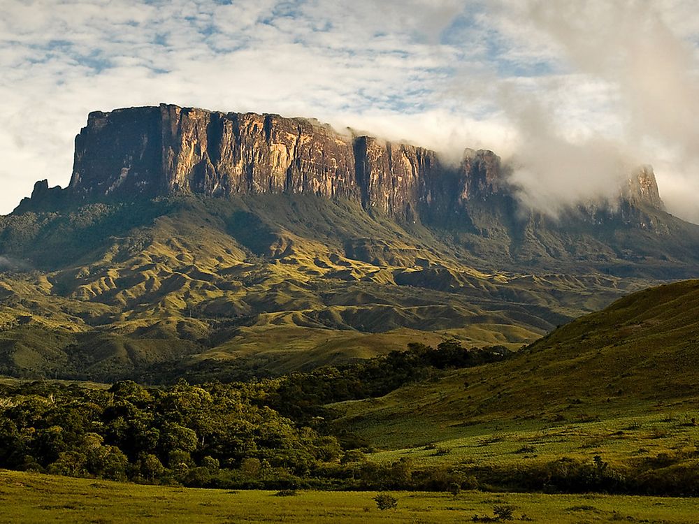 Mount Roraima (joint Venezuela, Guyana and Brazil) Mount Roraima (joint Venezuela, Guyana and Brazil)